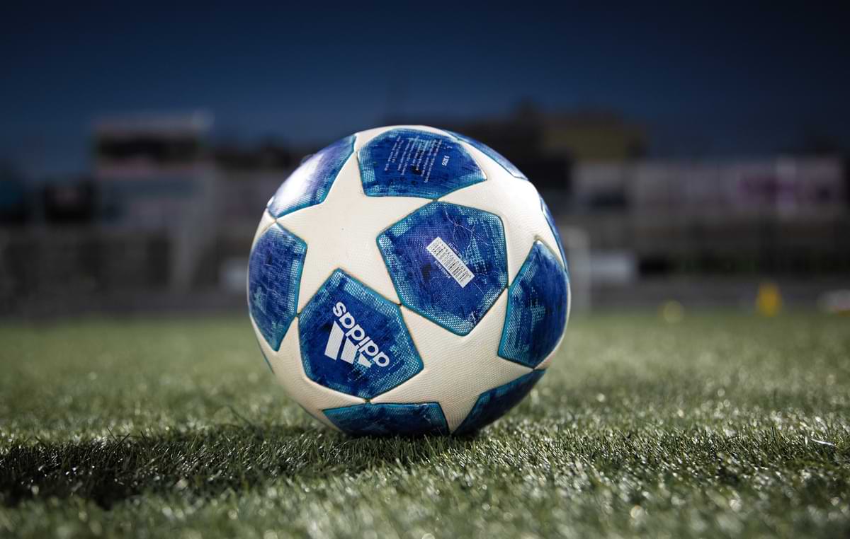 Ballon De Football UCL Club Istanbul ADIDAS