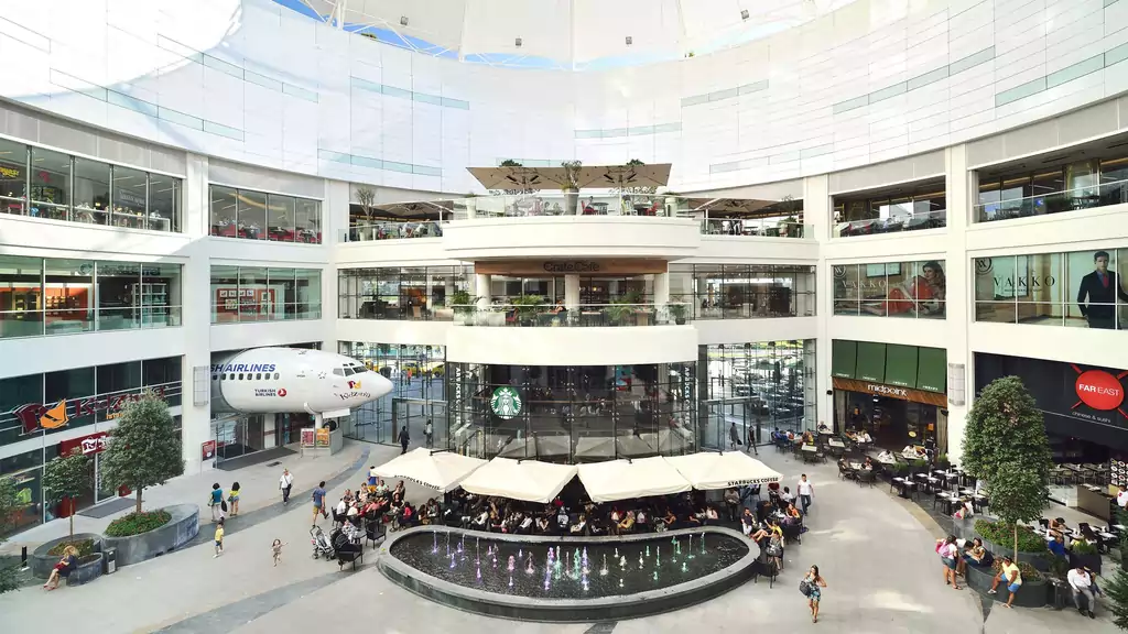 Akasya Shopping Mall in İstanbul